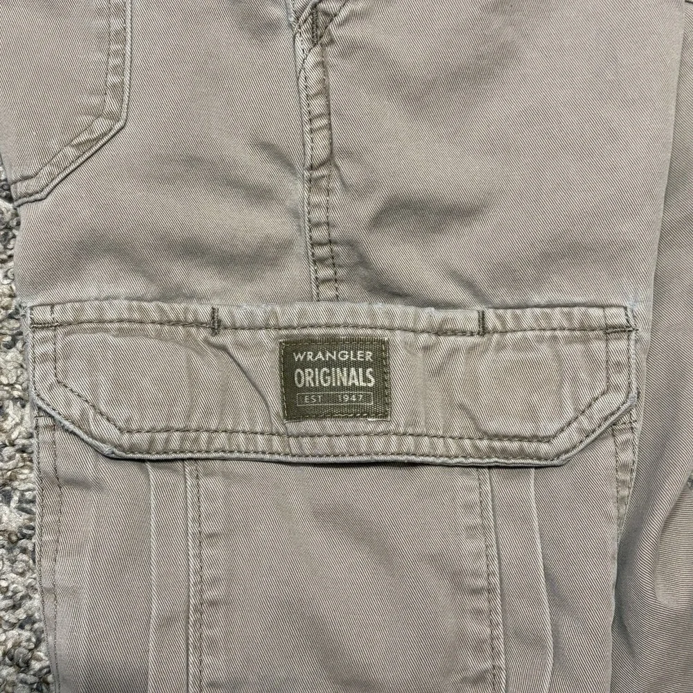 Wrangler Originals Cargo Shorts Men Khaki‎ Beige Utility Cotton Size 34
